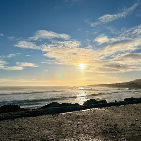 Chalet Beyond The Waters Edge *